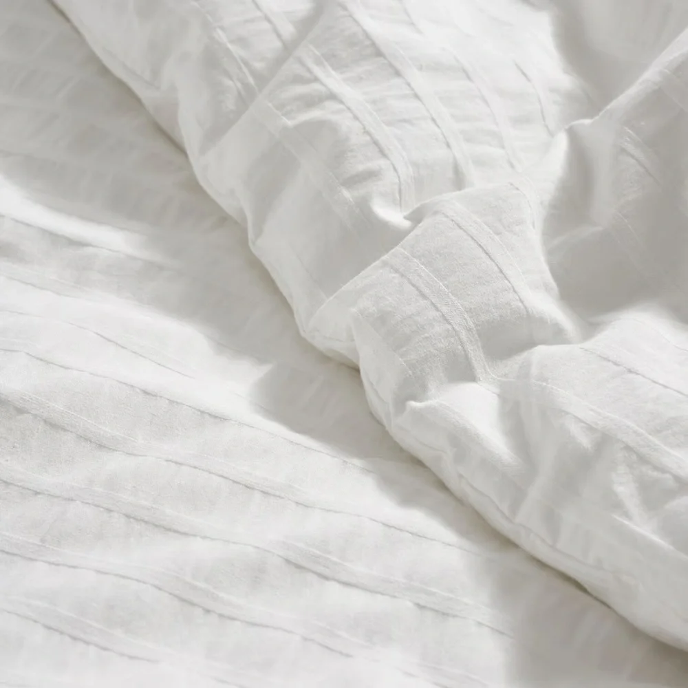 Classic White Cotton Comforter Set - Full/Queen Size